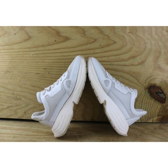 Stuart Weitzman Sneakers 9B White Leather Willow Runner - Picture 5 of 11